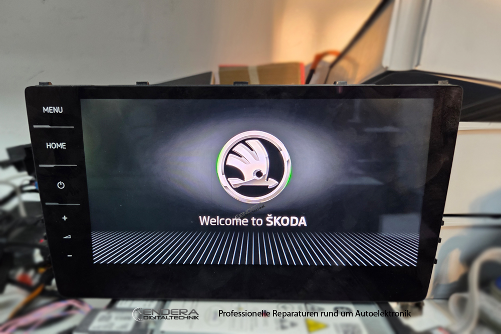 Navigation Displayfehler Reparatur Skoda Octavia NX